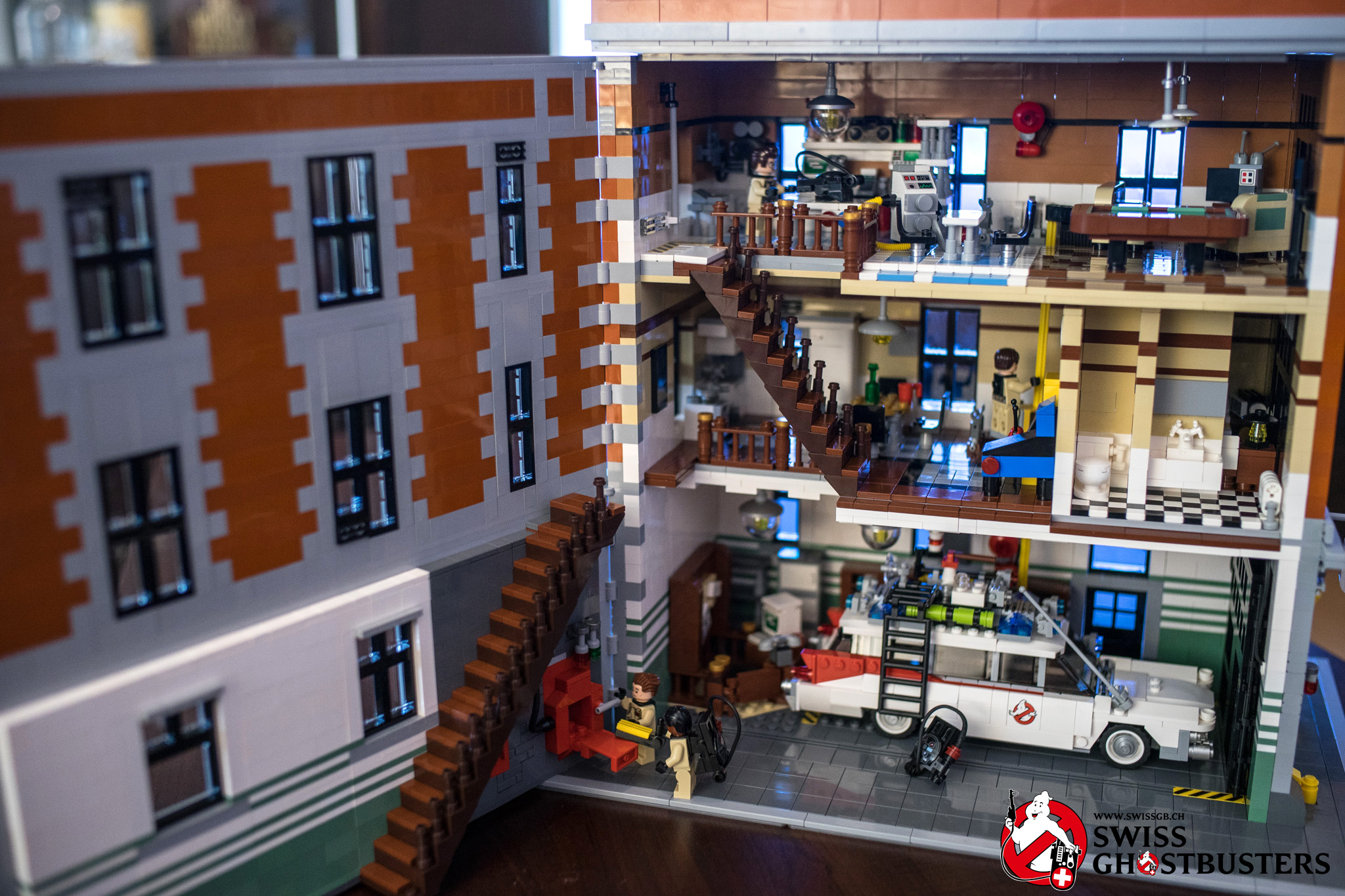Lego gbhq sales